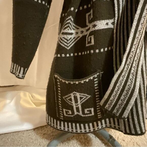 Dylan Tribal Inspired Cardigan Sweater - Picture 11 of 11
